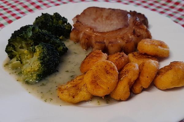 Pork Steaks À La Dédé