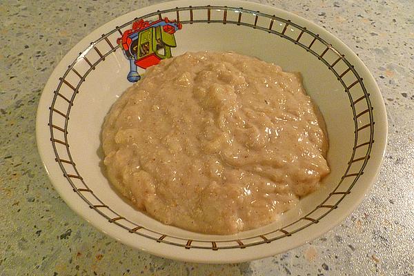 Porridge with Apples and Cinnamon