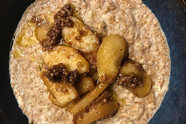 Porridge with Caramelized Apples