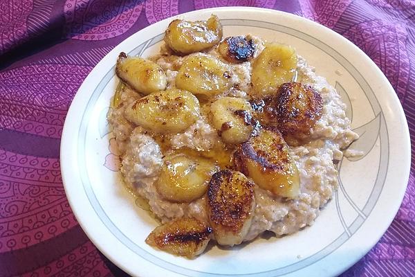 Porridge with Caramelized Bananas