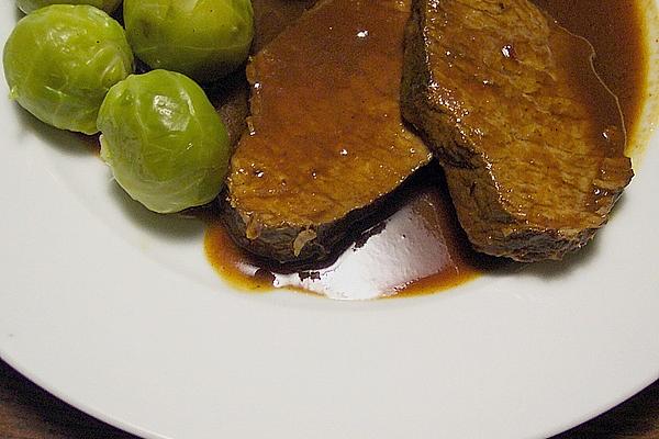 Pot Roast in Burgundy Sauce