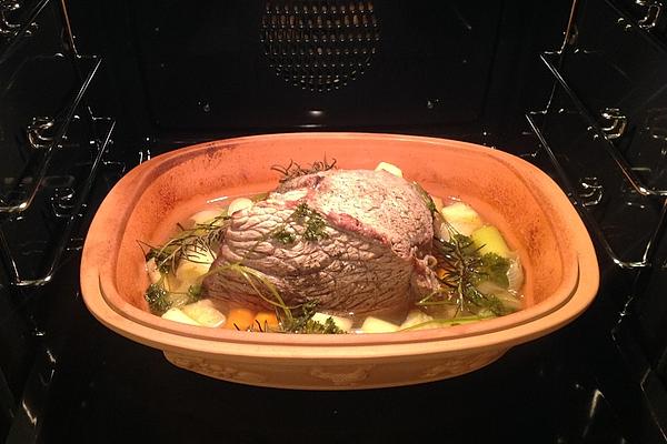 Pot Roast in Clay Pot La Gerti