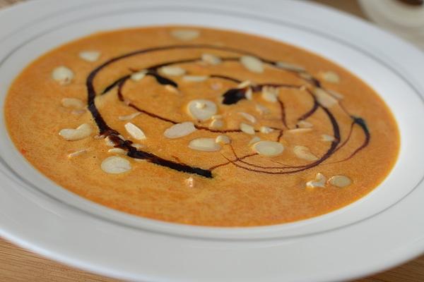 Potato, Almond and Pepper Soup