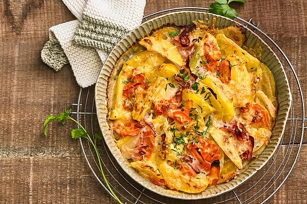 Potato and Kohlrabi Casserole with Boiled Ham