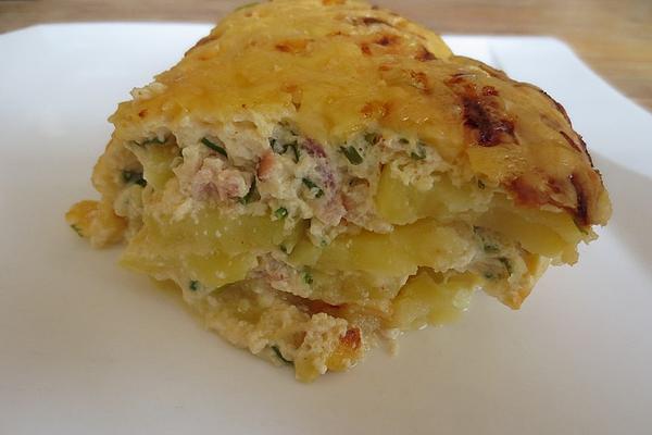 Potato Casserole with Smoked Pork