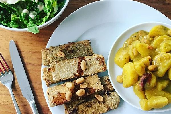 Potato Curry with Peanuts