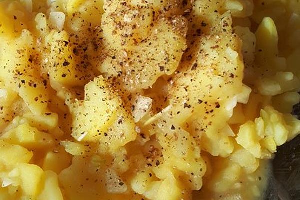 Potato Salad with Steamer