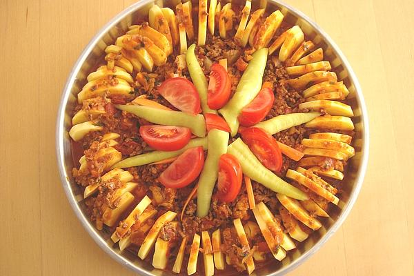 Potatoes with Minced Meat in Oven