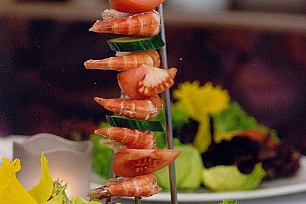 Prawn Skewers with Dates in Garlic Marinade