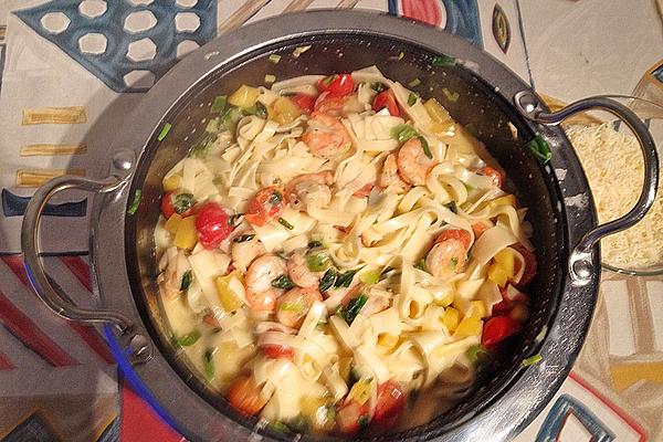 Prawn Tagliatelle with Mango and Gorgonzola