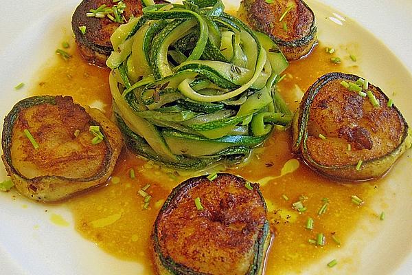 Prawns with Zucchini Julienne in Lobster Sauce