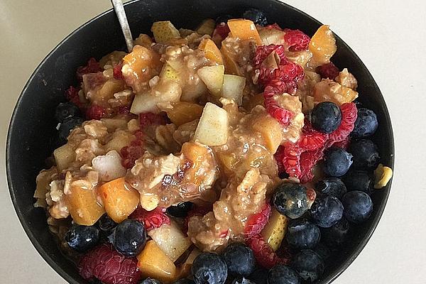 Protein Overnight Oats with Blueberries