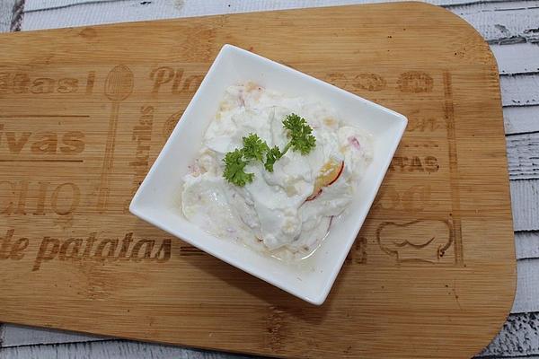 Quark and Horseradish Dip À La Gabi