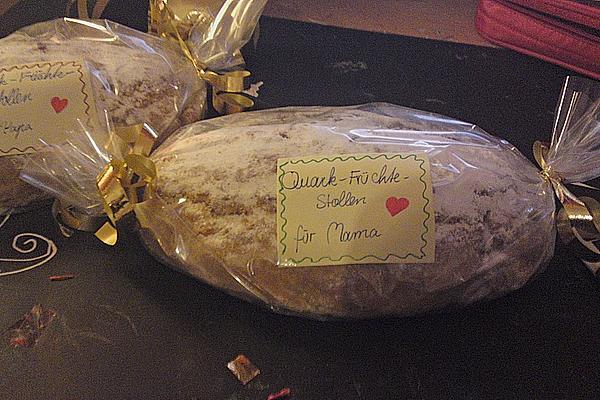 Quark – Fruit – Stollen