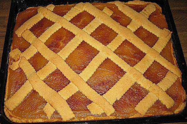 Quick Applesauce Cake from Tray