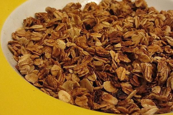 Quick, Crispy Muesli from Microwave