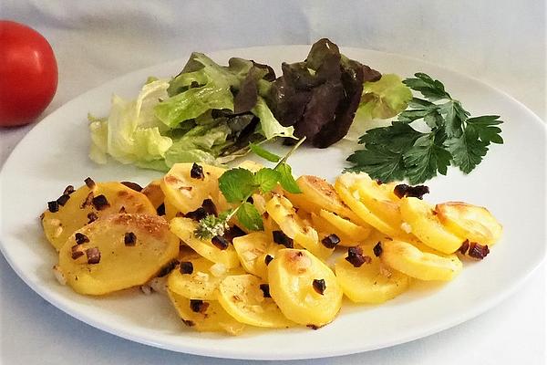 Quick Fried Potatoes with Bacon from Baking Sheet