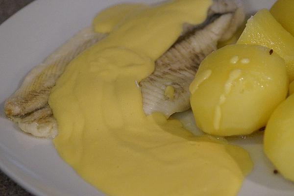 Quick Mustard Sauce with Fish or Eggs