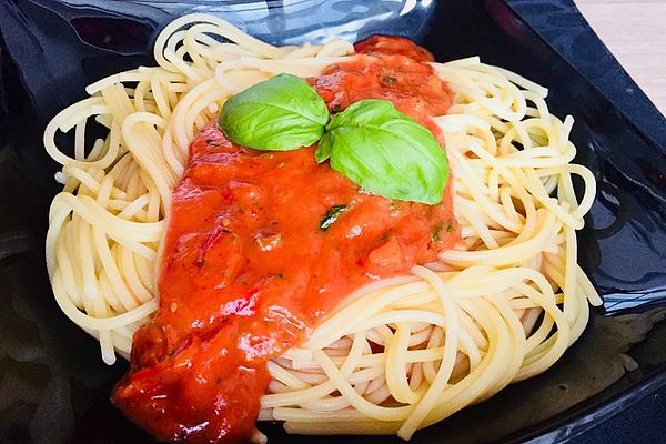 Quick Tomato and Mozzarella Sauce