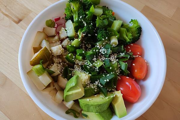 Quinoa Bowl with Tahini Dressing
