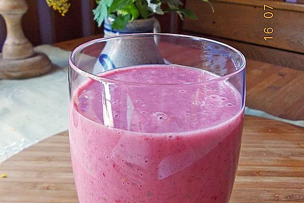 Raspberry-Banana Shake