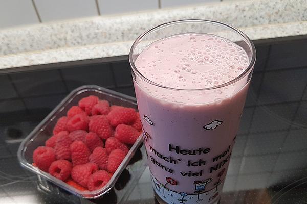 Raspberry Kefir Shake