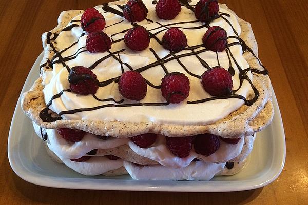 Raspberry Pavlova