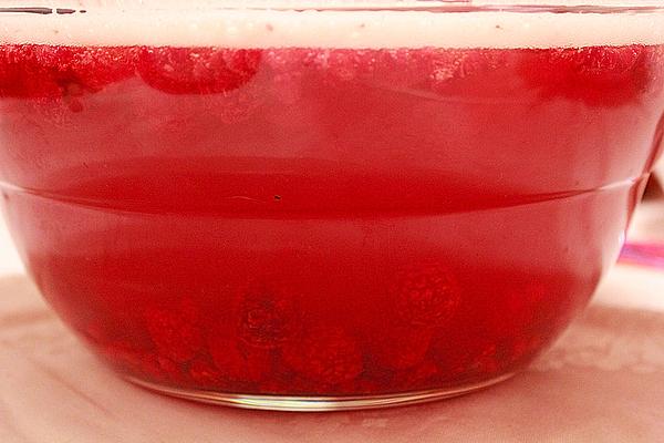 Raspberry Punch with Wheat Beer and Prosecco