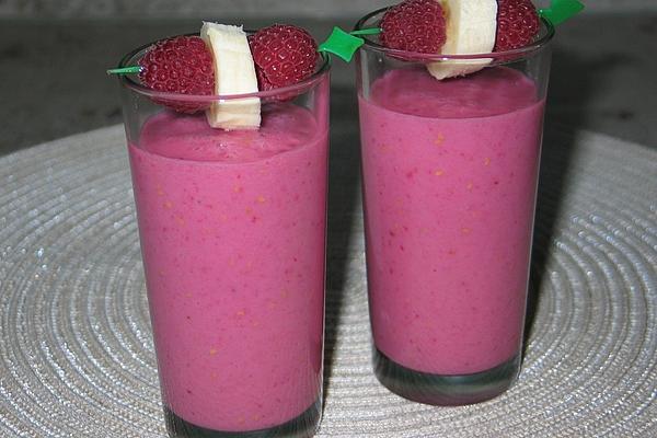 Raspberry Smoothie with Vanilla Sugar