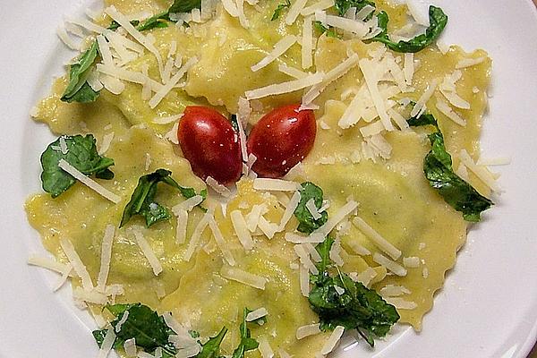Ravioli with Rocket Filling