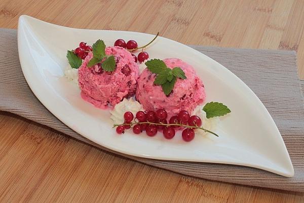 Red Currant and Cream Ice Cream