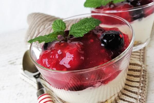 Red Fruit Jelly with Tonka Bean