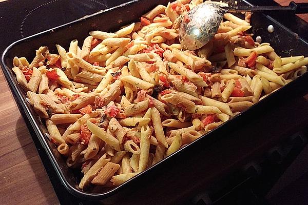 Red Noodle Pan with Feta Cheese