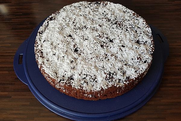 Red Wine Cake with Spices and Cherries