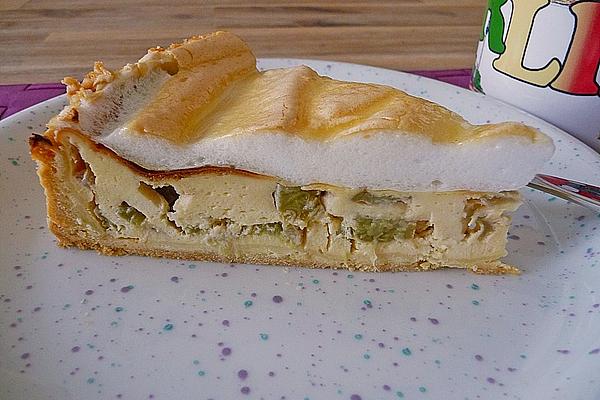Rhubarb Cake with Meringue (low in Fat)