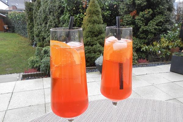 Rhubarb Spritz