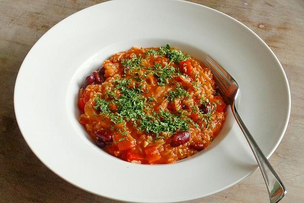 Rice Pot with Kidney Beans, Peppers and Tomatoes