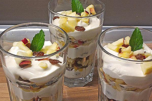 Ricotta and Apple Layered Dessert