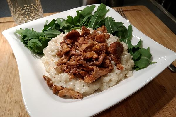 Risotto with Goat Cheese and Chanterelles