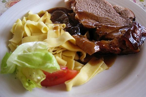 Roast Pork with Sauce