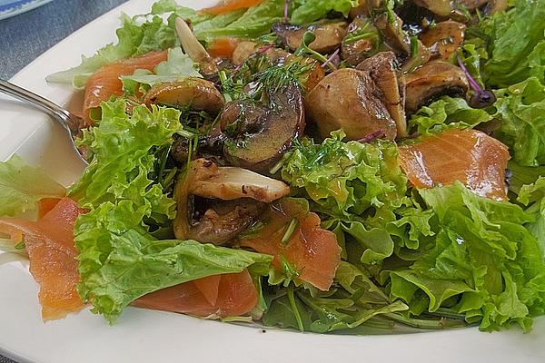 Rocket Salad with Fried Mushrooms and Fresh Parmesan