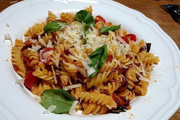 Sage Pasta with Red Onions