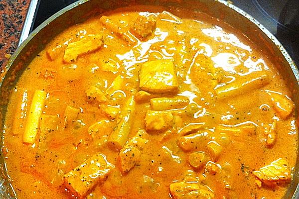 Salmon and Asparagus with Tagliatelle