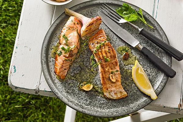 Salmon in Lemon – Garlic – Oil
