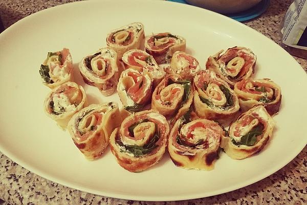 Salmon – Pancakes – Rolls