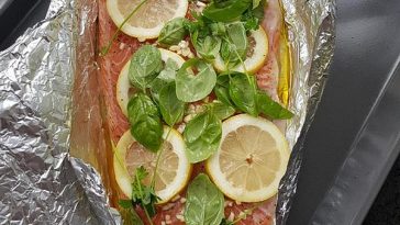Salmon with Nectar Salsa