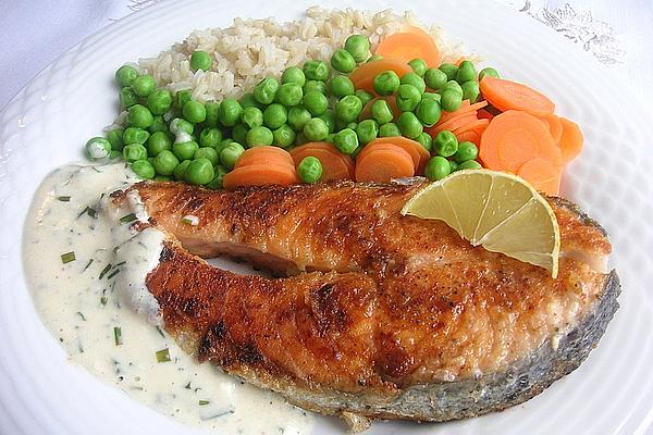 Salmon Steak with Lemon Sauce
