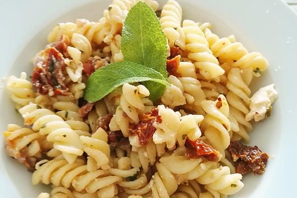 Salvia Pasta