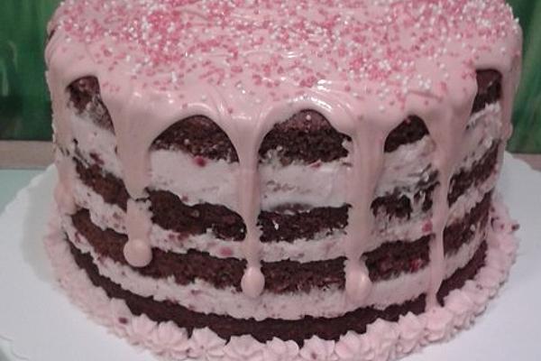 Sarah`s Super Juicy Chocolate and Nut Cake