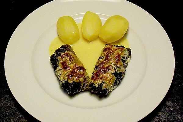 Savoy Cabbage Rolls with Mushroom Filling